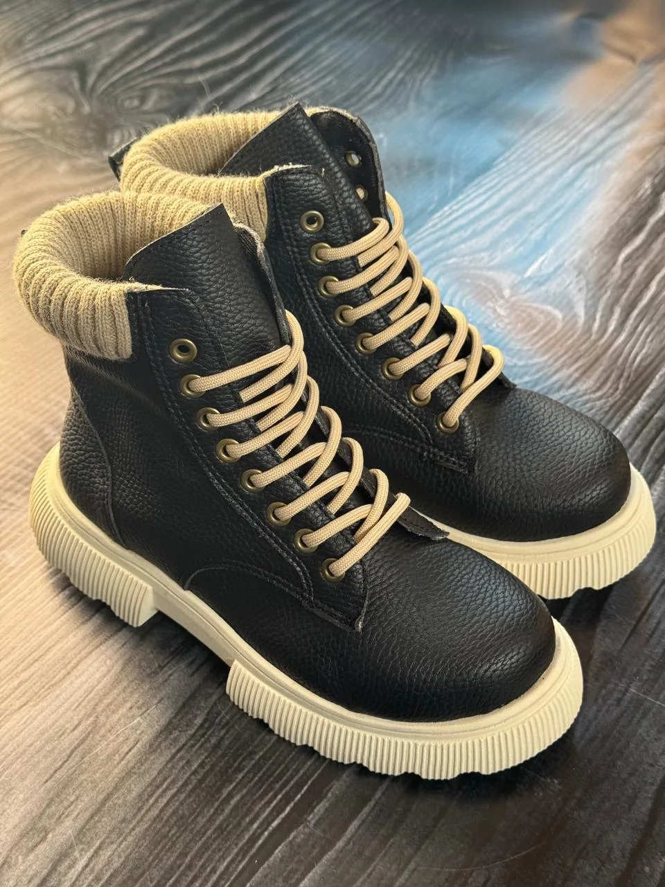 041