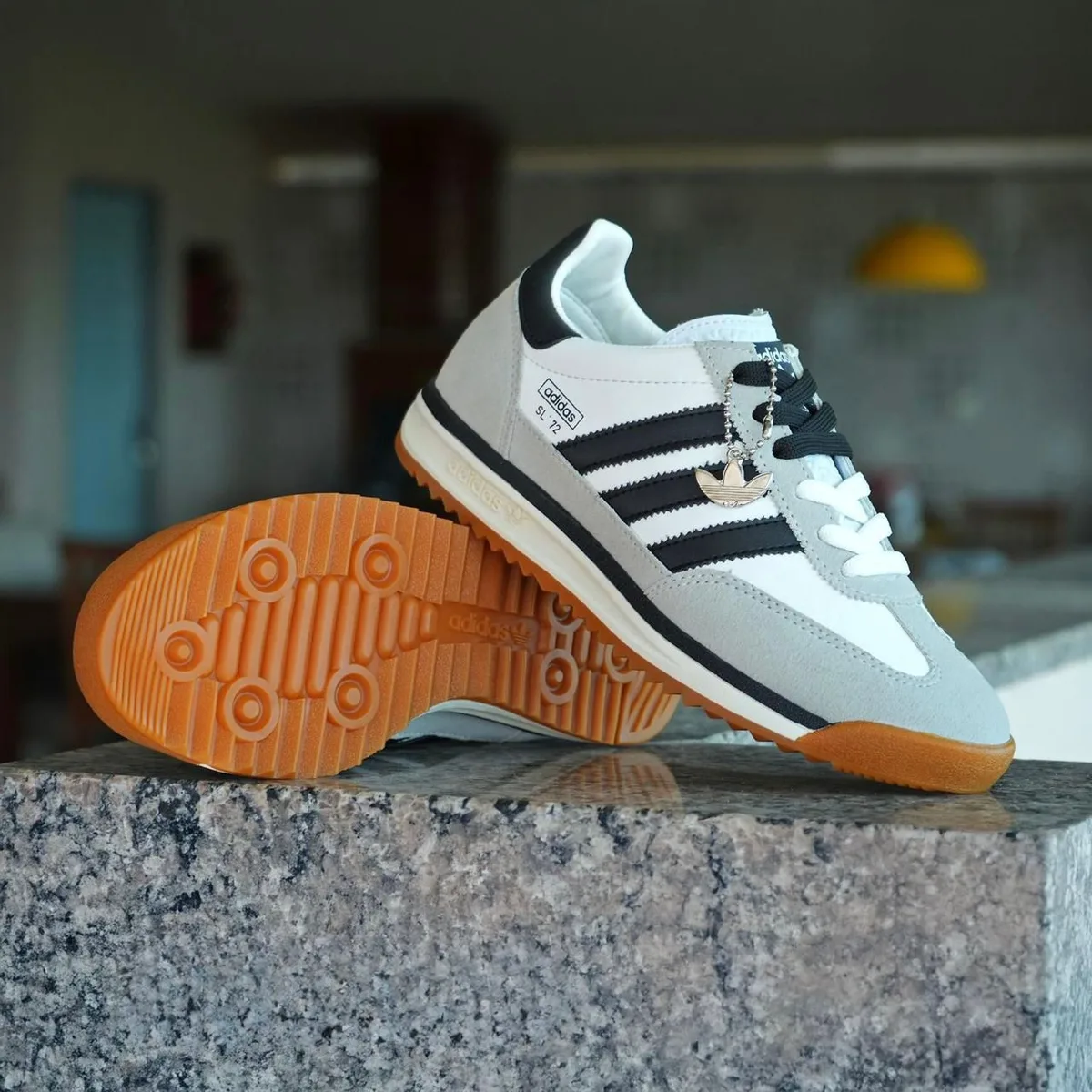 Adidas SL72
