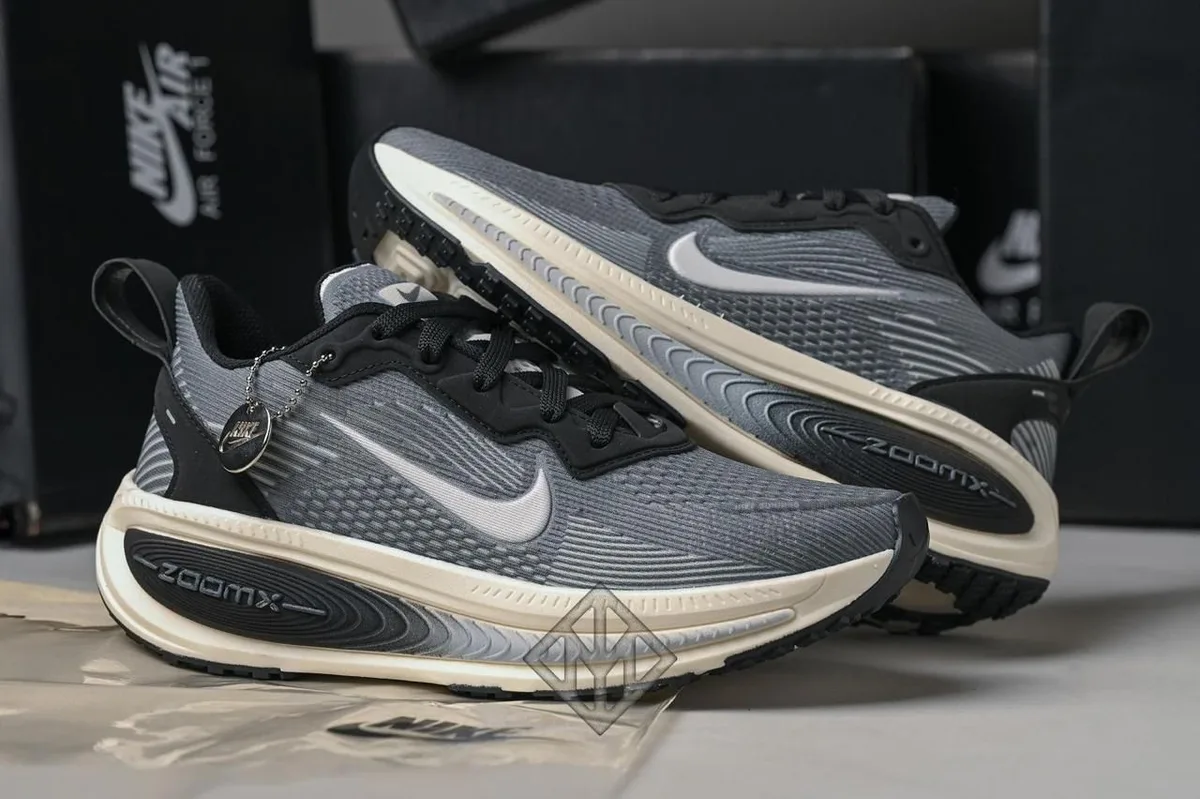 Nike Vomero 18
