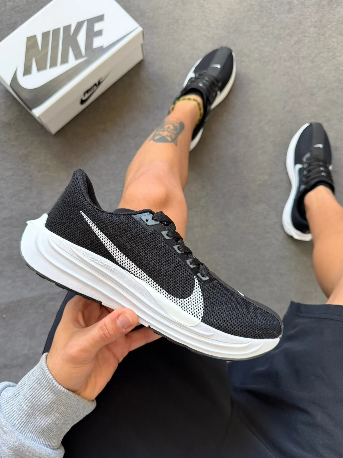 Nike Pegasus Plus